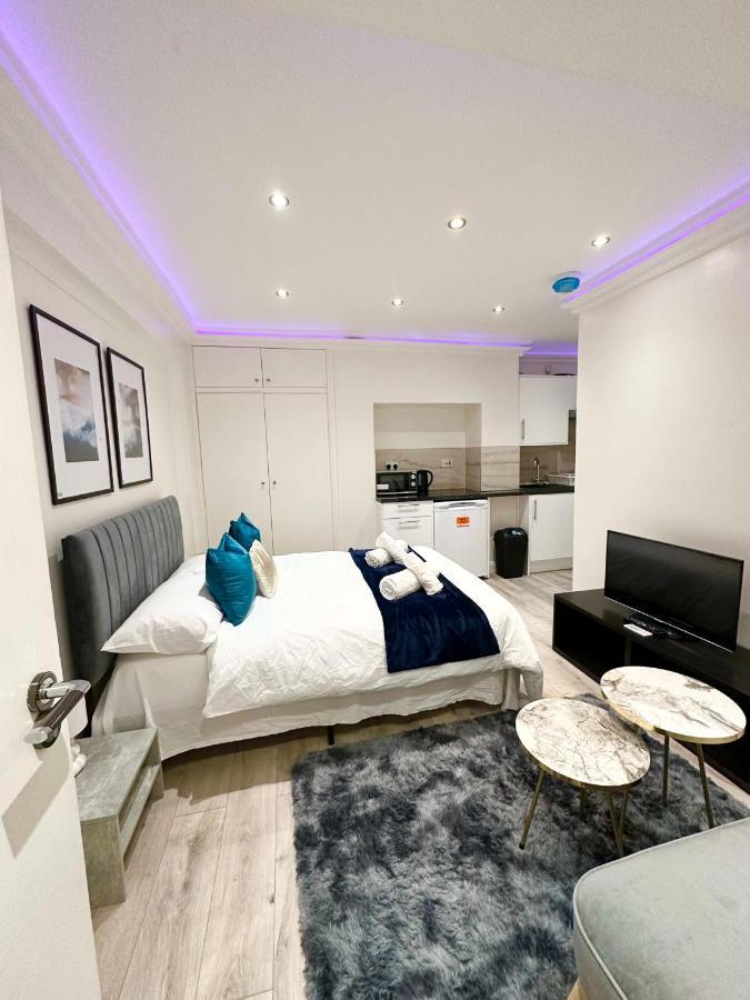 London Charm - Stylish Studio In Kensington ภายนอก รูปภาพ