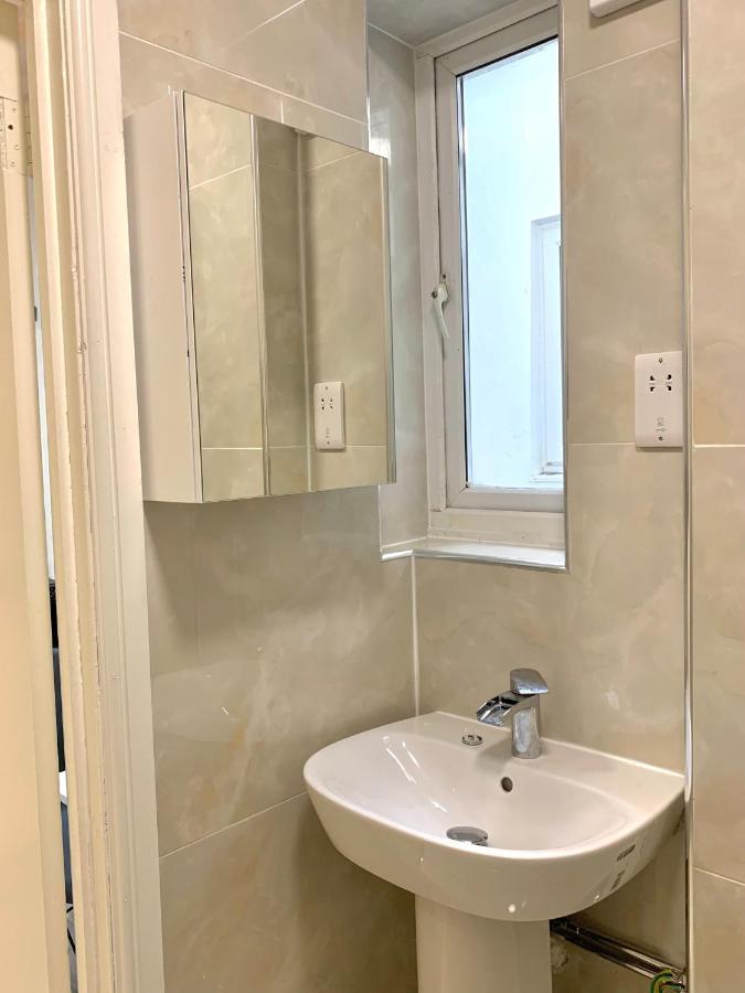 London Charm - Stylish Studio In Kensington ภายนอก รูปภาพ